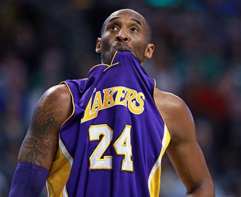 Photos from Kobe Bryant's last game in Boston | HoopsVilla Photo Gallery