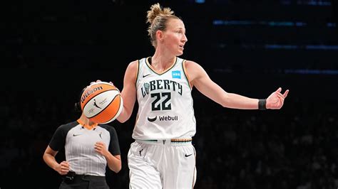 New York Liberty’s Courtney Vandersloot Receives WNBA Cares Community ...