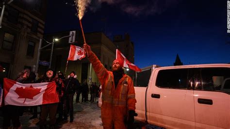 Police Arrest Protesters Blocking Key US-Canada Border Crossing As 'economic Crisis' Nears End