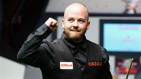 Luca Brecel Height: How Tall Is Luca Brecel? - ABTC