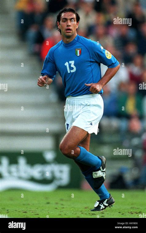 ALESSANDRO NESTA ITALY & LAZIO 24 June 2000 Stock Photo: 137052634 - Alamy