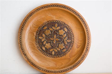 Decorative Wall Plate - Hand Carved and Painted Wood Plate with Floral Pattern and Gold ...