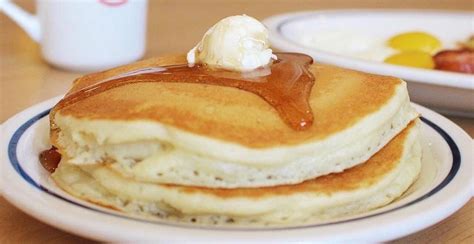 IHOP is giving out FREE pancakes across Canada on March 12 | Dished