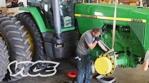 Farmers Are Hacking Their Tractors Because of a Right to Repair Ban ...