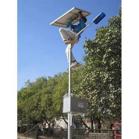 Solar Street Light Installation Service in Brindavan Garden Extension ...