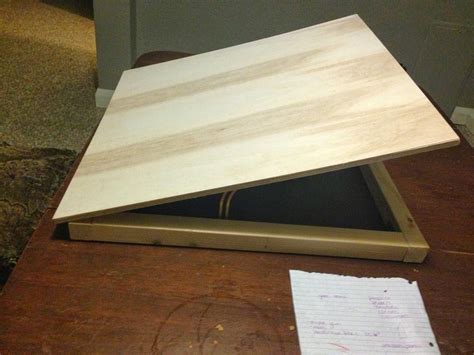 Pandora's Box of DIY: Portable Drafting Table