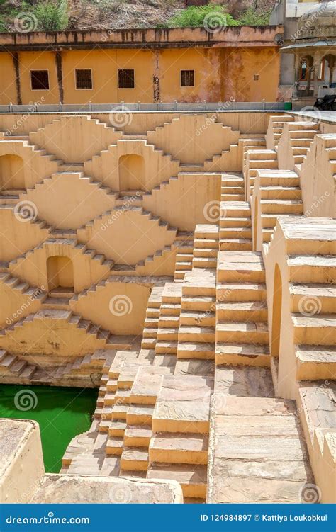 Panna Meena Ka Kund Step-well, Jaipur, Rajasthan, India Stock Image ...