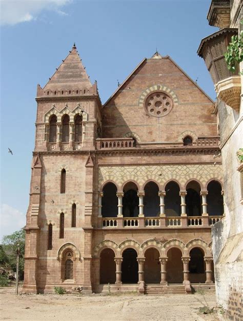 Bhuj | Gujarat, Kutch District, Historical City | Britannica