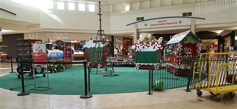 Ocean County Mall Getting Ready for Christmas