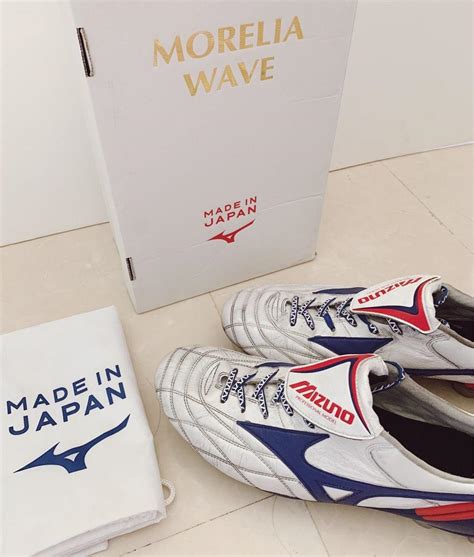 Mizuno Morelia Wave (Limited Edition) for SALE!!!, Sports Equipment ...