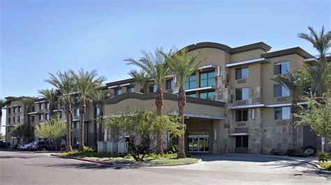 Holiday Inn Hotel & Suites Scottsdale North-Airpark Opens