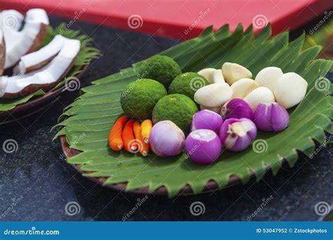 Garlic, Onions, Chilli and Limes Stock Photo - Image of beach, chilli: 53047952