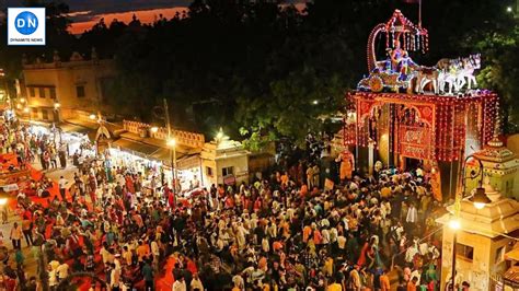 Krishna Janmashtami: Mathura decked up; Devotees throng Rameswaram ...