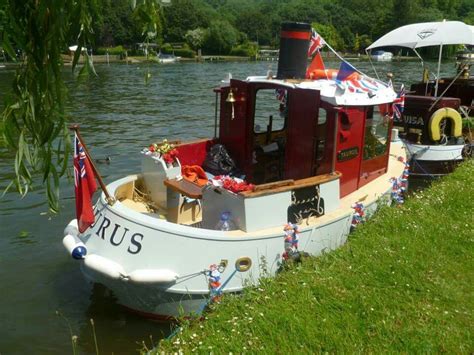 Mini Tug .... | Micro Mini Tugboats ~ | Pinterest | Boating, Tug boats ...