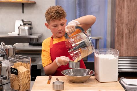 Q&A Kids Baking Championship (Season 9) Winner Keaton Ashton – Kelly's ...