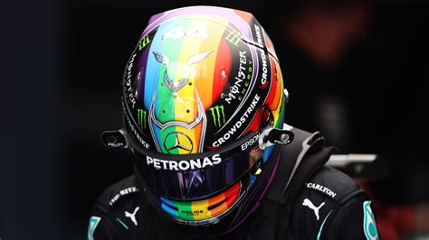 Lewis Hamilton wears helmet with rainbow flag at Qatar Grand Prix after ...