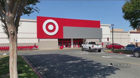 Target extending holiday shopping hours in stores - ABC Columbia