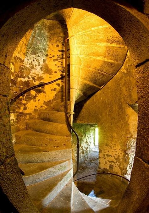 new-bright-blarney-stairs | Castle, Stairways, Famous castles