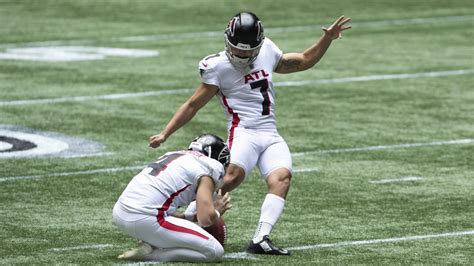 Atlanta Falcons kicker Younghoe Koo's November Player of the Month ...