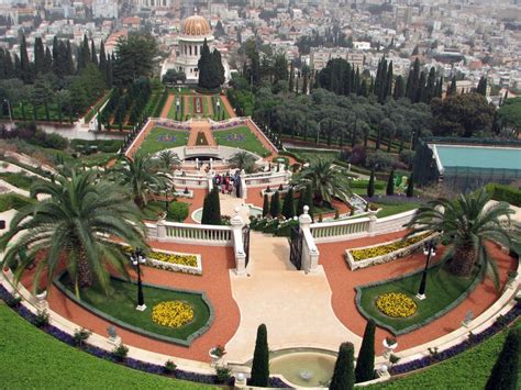 The Baha'i Gardens in Haifa | The Baha'i Gardens in Haifa - panoramic view - Yair Karelic ...