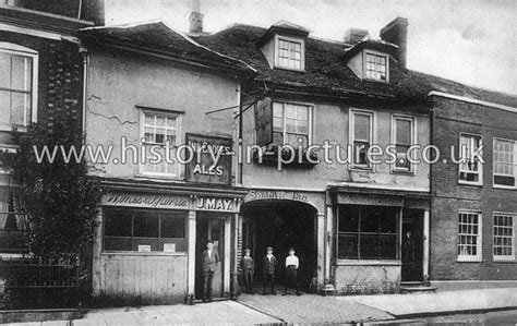 Street Scenes - Great Britain - England - Essex - Brentwood - Old and ...