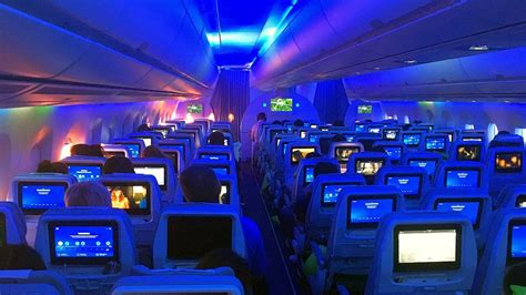 Inside Finnair Airbus A350-900 XWB (Shanghai, Hong Kong, London) - YouTube