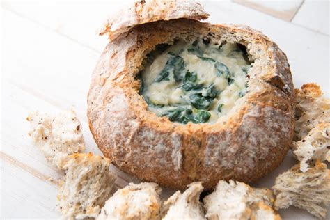 Veggieful.com.au - Vegan Recipes and Life: Vegan Creamy Spinach Cob Loaf Recipe