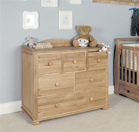 Little Acorn Oak Baby Changing Table / Chest Of Drawers By The Orchard ...