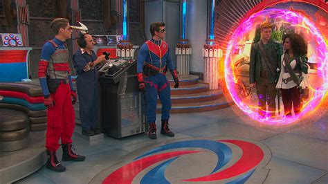 Watch Henry Danger Season 5 Episode 10: Knight & Danger - Full show on Paramount Plus