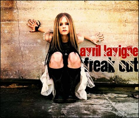 Avril Lavigne - Freak Out Lyrics and Chords