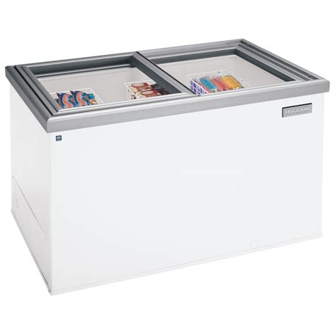 Frigidaire 7.2-cu ft Commercial Chest Freezer (White) ENERGY STAR at ...