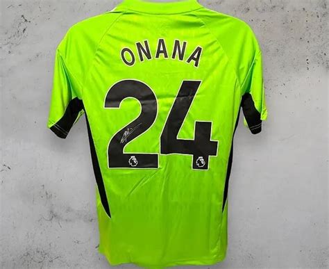 Andre Onana's Manchester United 2023/24 Signed and Framed Shirt ...