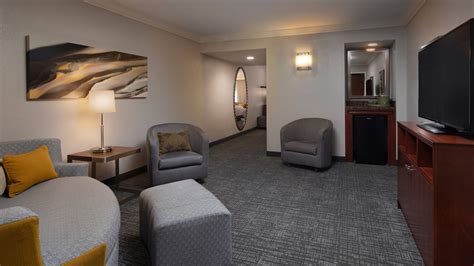 Bradenton, FL Hotels | Downtown Bradenton Hotels | Courtyard