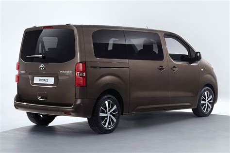 New Toyota PROACE VERSO 2.0D Shuttle Medium 5dr [Nav] Diesel Estate for Sale | Vertu Toyota