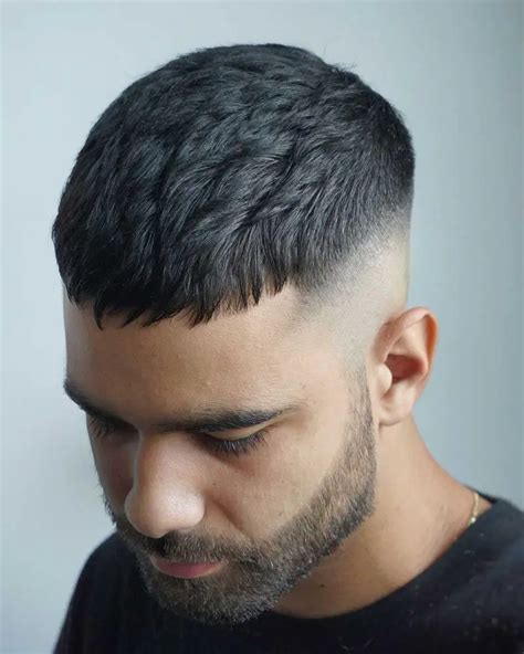 Caesar Haircut: +25 Fade, Light & Dark Caesar Hairstyle Ideas