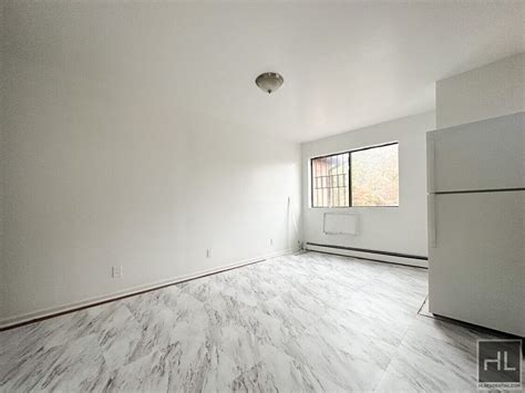 ASTORIA BOULEVARD S - Room for Rent in Queens, NY | Apartments.com