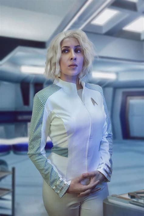 This Nurse Chapel Cosplay 'Star Trek: Strange New Worlds' is No ...