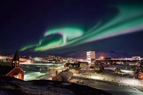 Northern Lights Photo Tour | Nuuk | Guide to Greenland