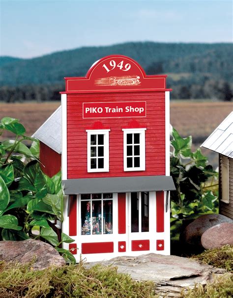 62705 PIKO Train Shop Built-Up Building (G-Scale) | PIKO America