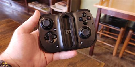 Razer Kishi Review: Perfectly portable, but uncomfortable - 9to5Google