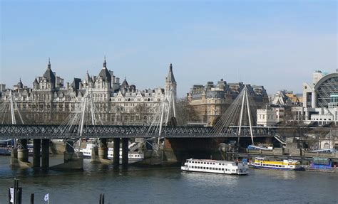 Hungerford Bridge | There are many bridges over the River Th… | Flickr