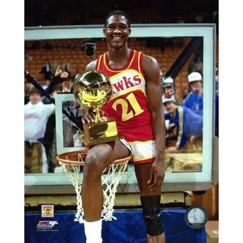 Dominique Wilkins with the 1985 NBA Slam Dunk Contest Trophy Photo ...