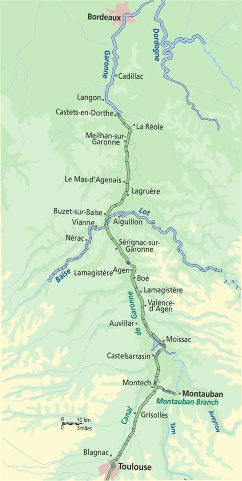 The Canal de Garonne Guide: All you need to know about this Waterway : European Waterways