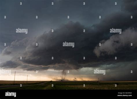 Great bend kansas tornado hi-res stock photography and images - Alamy