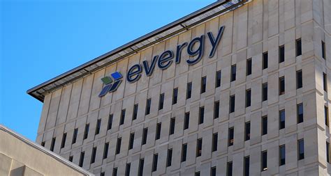 Evergy warns of phone scam telling customers they have been overcharged ...