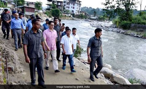 Kiren Rijiju Visits Arunachal Pradesh Landslide Victims, Promises Help