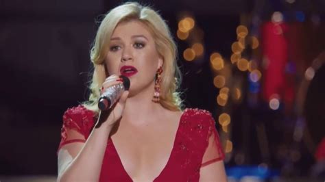 Kelly Clarkson - Have Yourself A Merry Little Christmas (Cautionary Christmas Music Tale) - YouTube