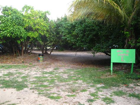 Camping Culebra Puerto Rico: Camping at Flamenco Beach