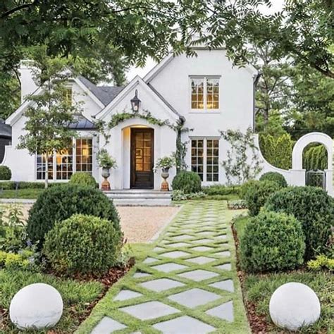 Gorgeous White Homes + White Exterior Paint Colors to Try Now! - Hello Lovely