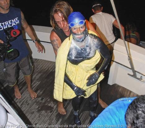 Diana Nyad ends 103-mile swim attempt from Cuba to Key West - I Love South Florida